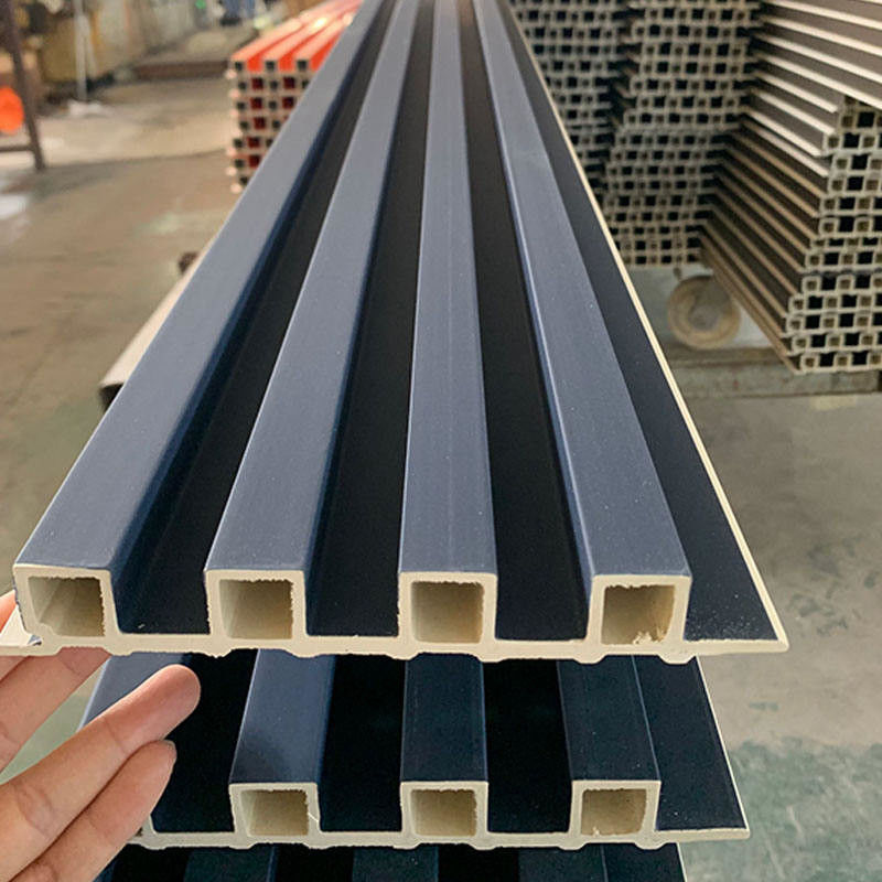 Moderne stijl hout graan solide kleur decoratief WPC wandpaneel voor woonkamer