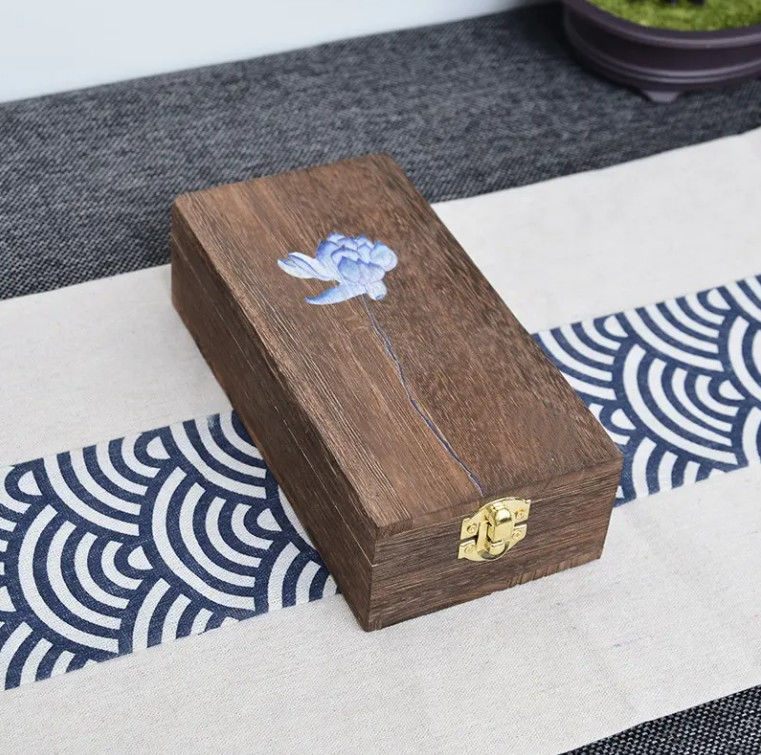 Op maat gemaakte kleurrijke paulownia massief houten sieraden doos voor cadeauopslag