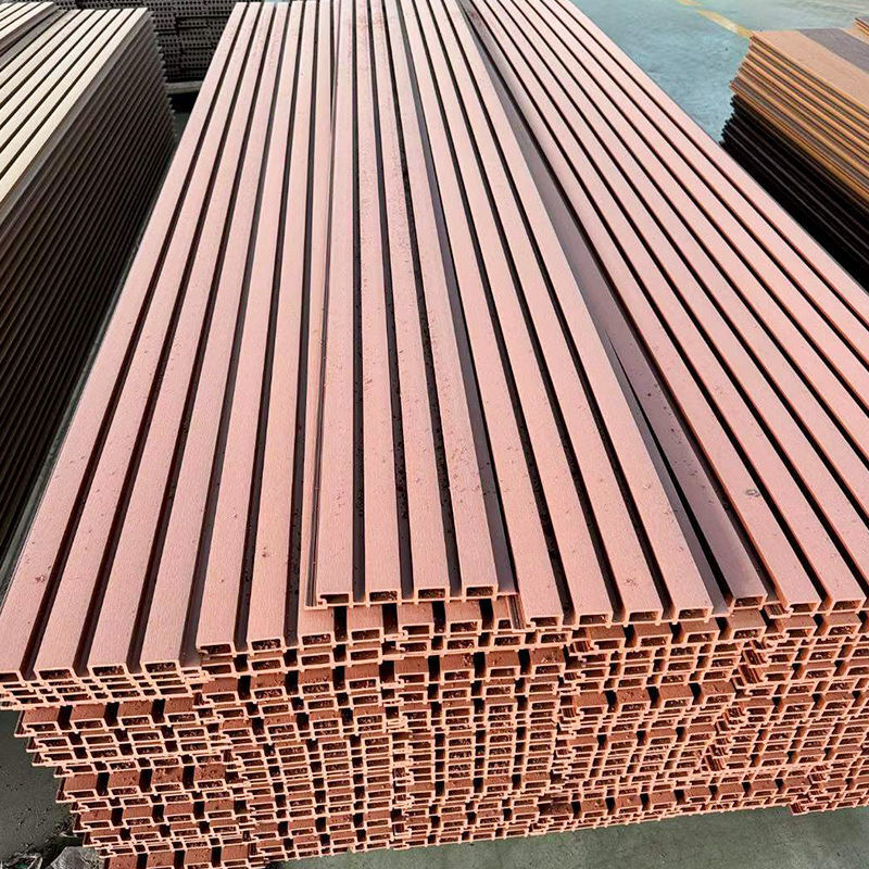 Waterdichte wandbekleding WPC Buitencomposite wandpaneel PVC Houten wandpaneel Buitencoextrudeerde vloeiende bekleding