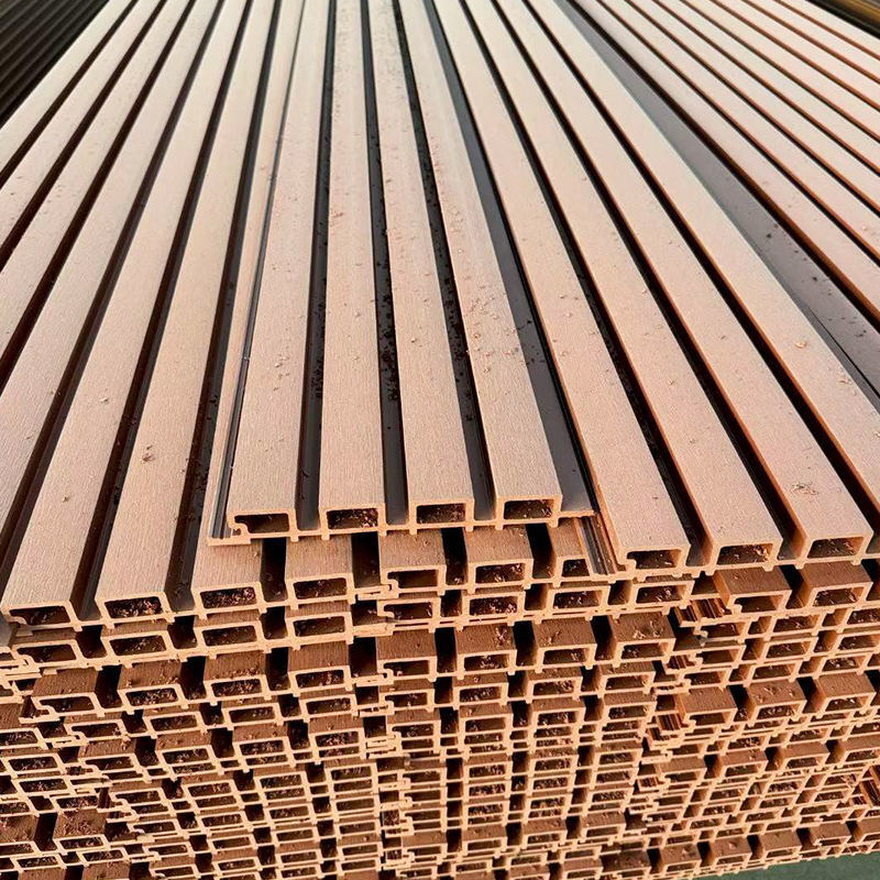Waterdichte wandbekleding WPC Buitencomposite wandpaneel PVC Houten wandpaneel Buitencoextrudeerde vloeiende bekleding