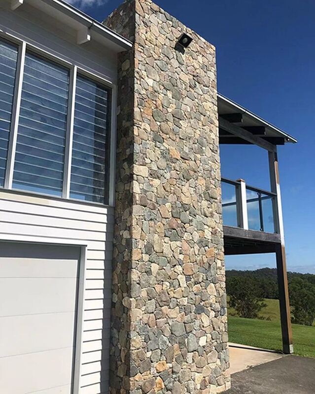 Natuurlijke afwerking Slate Culture Stone Veneer Cladding voor badkamerkolom Buiten- en binnenmuur in Kerala Steenpanelen