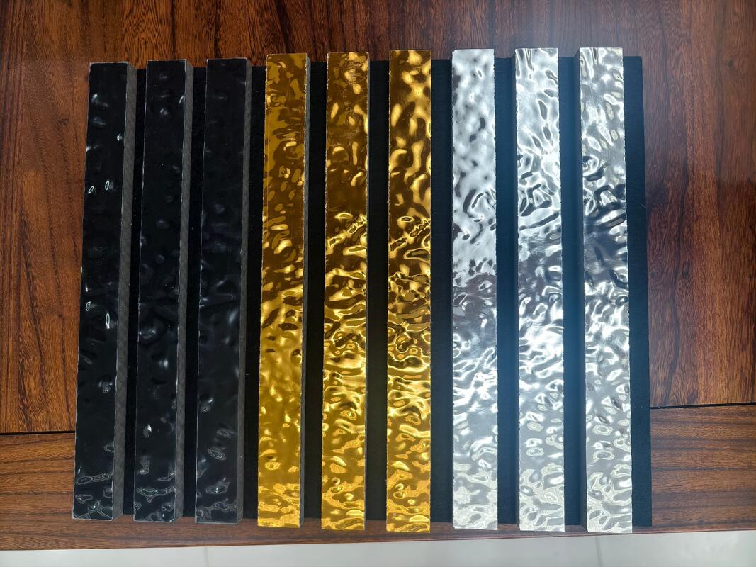 Moderne design polyestervezel akoestisch wandpaneel geluidsdicht 3D watergolf ontwerp geluidsabsorberend Slat grille decoratief paneel