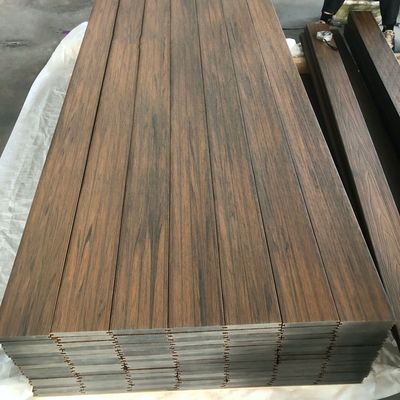 Europese co-extrusie waterdicht dekvloer WPC holle deklaag composiet deklaag buitengebruik geborsteld hout plastic composiet