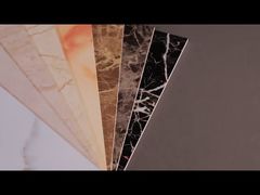 Nieuwste PVC Marmeren Plaat met UV Coating Waterdichte In elkaar Grijpende Installatie voor Woonkamer.